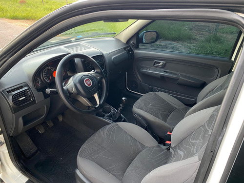 Fiat Strada 1.4 Hard Working Cab. Dupla Flex 3p
