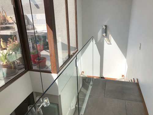 Gran Terraza - Duplex Con Increíble Distribución-ubicación