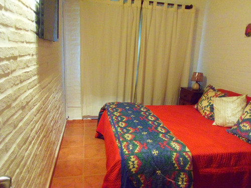 Imagen 8 de 14 de Hermoso Chalet 200 Metros Del Mar !!!
