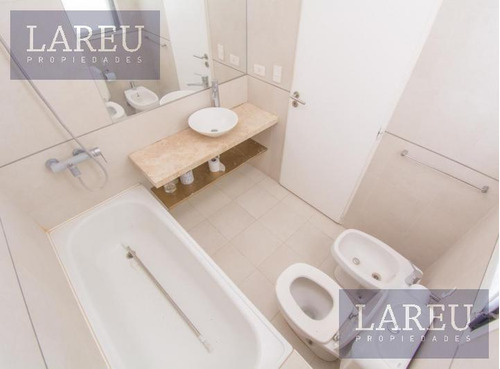 Departamento De 2 Ambientes En Venta - Condominio Civis