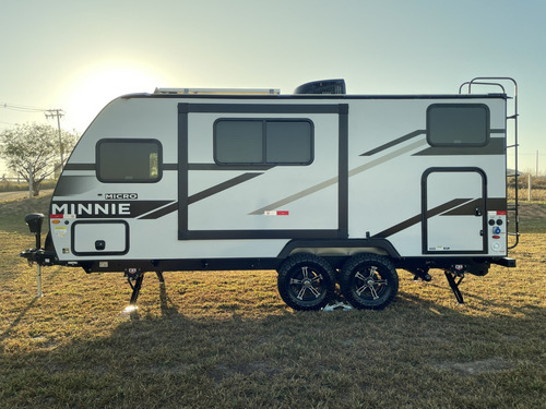 Trailer Imp Winnebago 0km Mod 2100bh - Motor Home - Y@w2