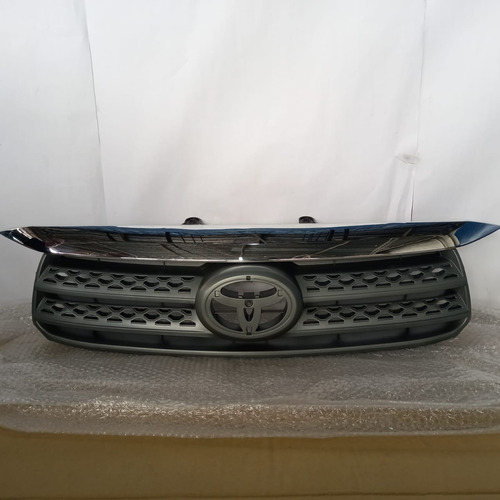 Parrilla Toyota Fortuner Año 2009/2011 Nuevo Tienda Física 