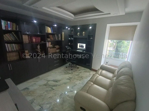 Lujoso Y Exclusivo Apartamento Remodelado En Venta Ubicado En Santa Rosa De Lima Lld