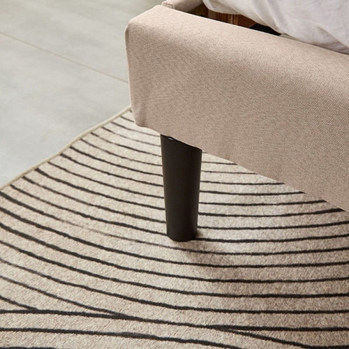 Base Para Cama King Size En Madera Con Cabecera De Lino Color Beige