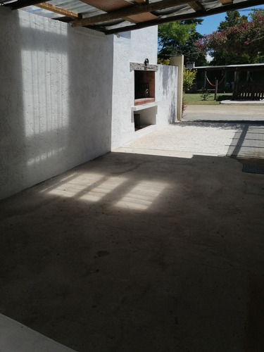 Imagen 13 de 16 de Casa Con Estufa A Leña) Playa Grande)