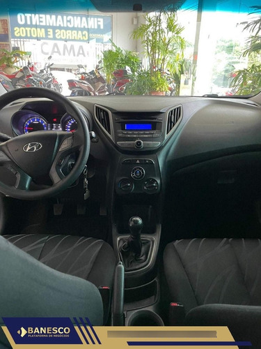 Imagem 9 de 9 de Hyundai Hb20s C.plus/c.style 1.0 12v Mec. 4p Flex 2014