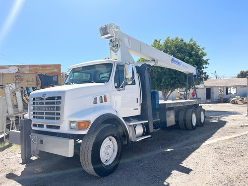 Grua Titan Manitex 26101c De 26 Tons En Camion Sterling 2005