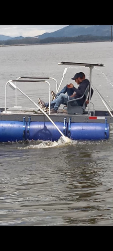 Imagen 11 de 15 de Botes De Pedales