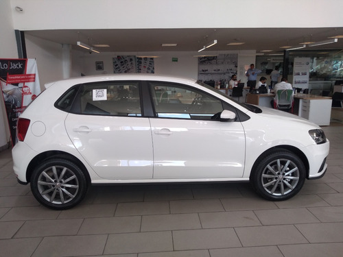 Imagen 12 de 14 de Volkswagen Polo Comfortline Mt 2021