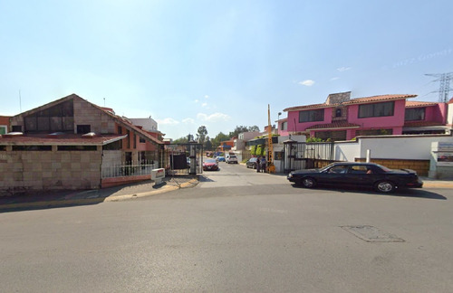 Casa Lista Para Ti En Cda. De Las Azucenas 31, Jardines Del Alba 2, 54750 Cuautitlán Izcalli, Méx. En Remate Hipotecario Adjudicada Con Posesión.