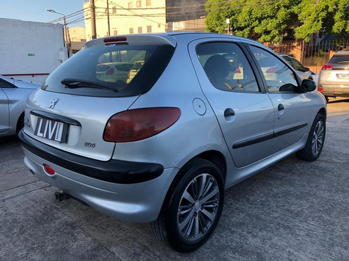 Imagen 12 de 25 de Peugeot 206 1.4 Generation Plus Año 2012 - Liv Motors