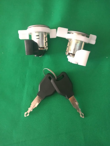 Imagen 1 de 4 de Cilindro Para Chapa Cerradura Nissan Platina Tipo Original