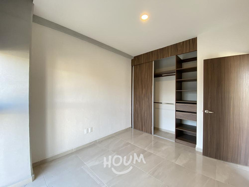 Departamento En Indígena San Juan De Ocotan, Zapopan Con 2 Recámaras, 2024 M², Id: 152255