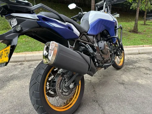 Vstrom 800de Como Nueva