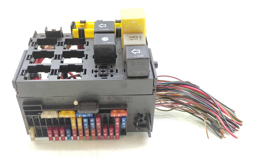Caixa Fusível Interna Vw Gol G4 1.0 8v Flex Ea111 Basico (Usado)