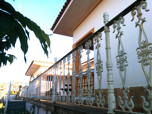 Casa De 1.600 M² Estilo Colonial No Pq Lausanne Colinas Dos Álamos Em Valinhos Sp