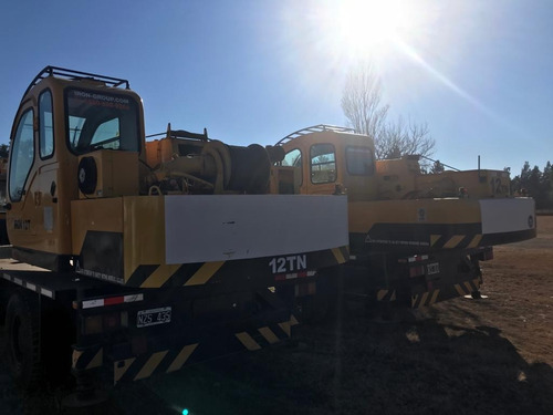 Grua 12 Toneladas Xcmg Sobre Camion Qy 12 Tn
