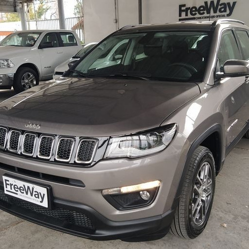 Imagen 5 de 15 de Jeep Compass Sport 1.3t At6