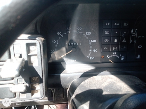 Imagem 1 de 7 de Fiat Uno 93 Uno