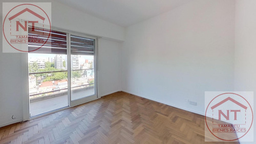 Departamento 2 Ambientes. Balcon Corrido. Piso Alto. Villa Del Parque. 58m