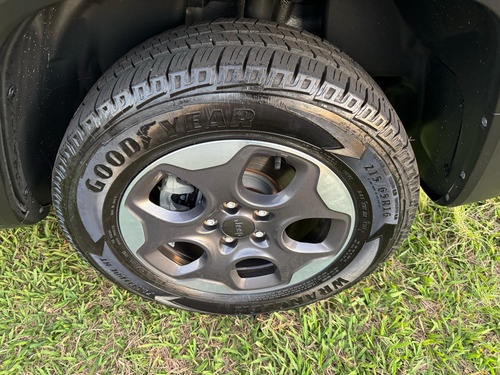 Jeep Renegade 1.8 Flex Aut. 5p
