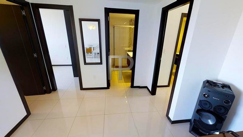 Imagen 4 de 13 de Apartamento En Venta Punta Del Este 2 Dorm #1694