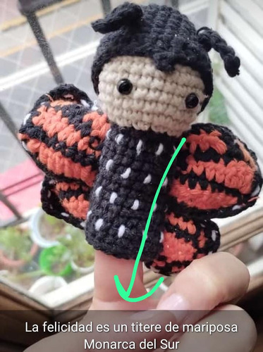 Titeres El Ciclo De La Mariposa Tejida A Crochet