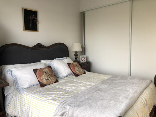 Excelente, Práctica Y Funcional Casa En Venta En Las Glorietas