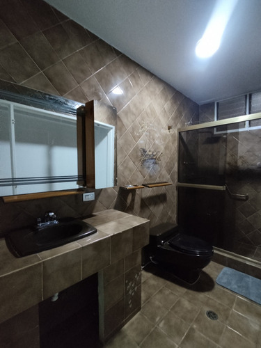 Apartamento En La Trigaleña Baja, Valencia Residencia Futuro Inmobiliaria Maggi 2107