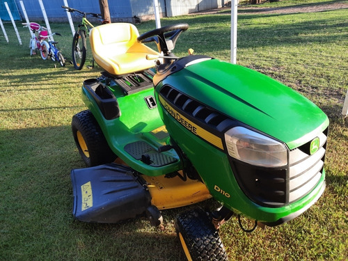 John Deere D110