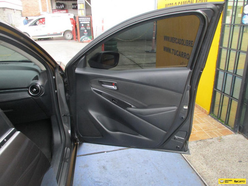 Mazda 2 Touring 1500cc At Aa
