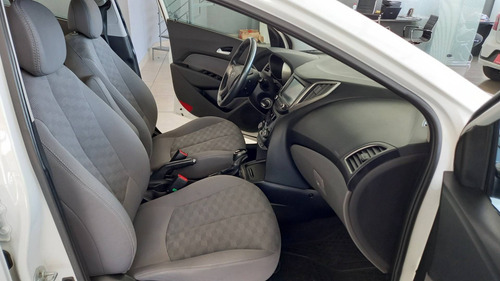Imagem 7 de 11 de Hyundai Hb20s 1.6 Premium 16v Flex 4p Automático