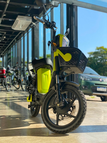 Imagen 13 de 14 de Kiwi Katana Moto Eléctrica Precio De Lanzamiento!