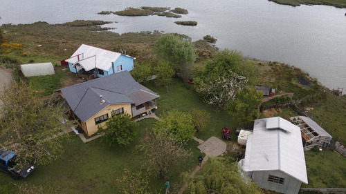 Venta Hermosa Propiedad En Tey Playa, Isla Grande Chiloé