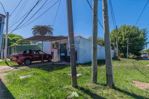 Venta De Llave Comercial En Pando