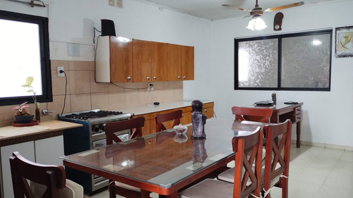 Imagen 9 de 25 de Venta Casa Y Departamento Interno Zona Aristobulo