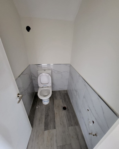 Imagen 21 de 30 de La Cascada Country Golf, Casa En Venta, 3 Dormitorios, 3 Baños, Cochera Para 3