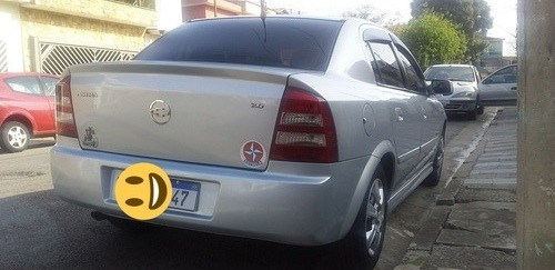 Imagem 4 de 13 de Chevrolet Astra Sedan 2005 2.0 Comfort Flex Power 4p