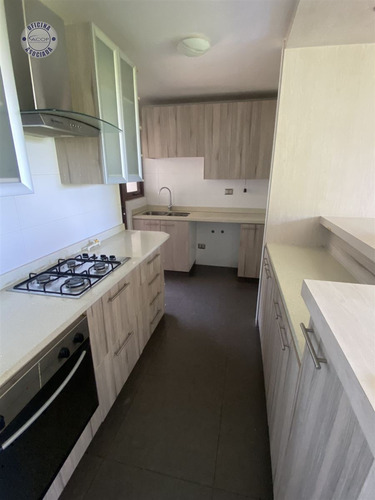 Venta Departamento Ubicado En Altos Del Cruces De Valdivia.
