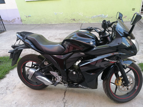 Suzuki  Gixxer Sf 