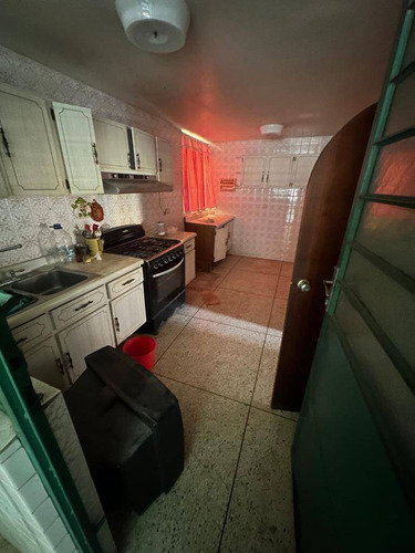 Yr Apartamentoquinta A Precio De Oportunidad En Trigal Sur