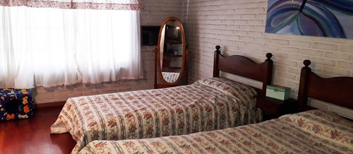 Venta Chalet 6 Ambientes En La Cafayate 4800.caba
