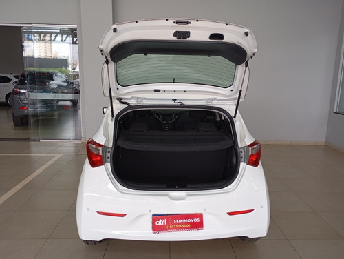 Hyundai HB20 1.6 COMFORT PLUS 16V FLEX 4P AUTOMÁTICO
