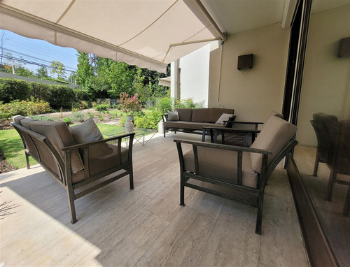 Departamento En Venta Exclusivo De 3d+e+s+ss En Las Condes