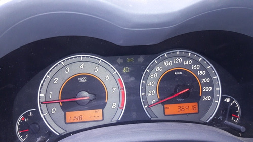 Imagen 5 de 10 de Toyota Corolla 2014 1.8 Xei Mt 136cv