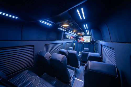 Sprinter Xl 2025 De Royal Van Edicion Especial Touring Vip