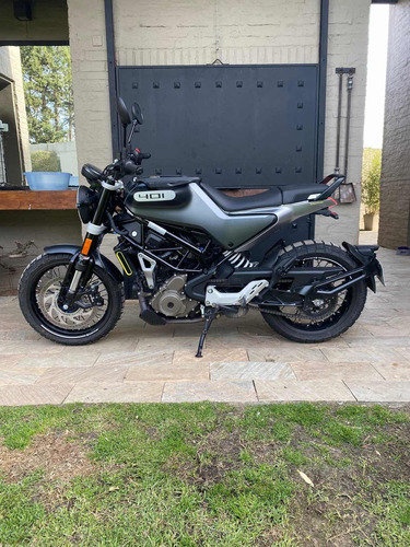 Imagen 2 de 5 de Husqvarna Svartpilen 401