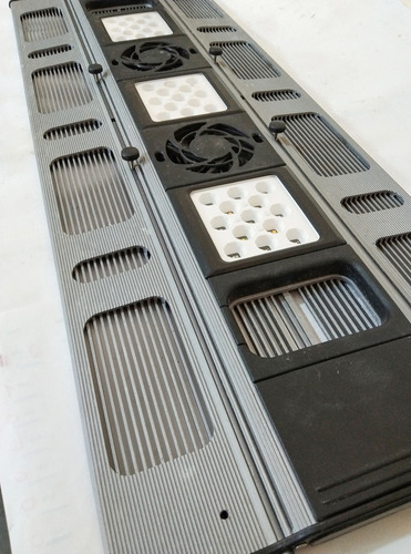 Luminaria Led Maxspect Razor 180w Aquários Marinhos Usada