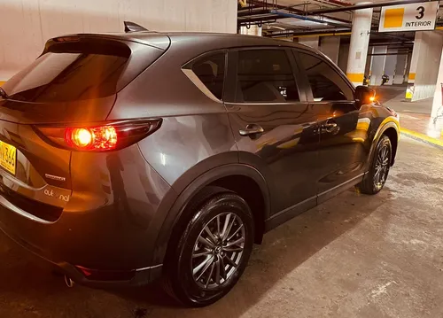 Mazda CX-5 2.0 Touring Camioneta