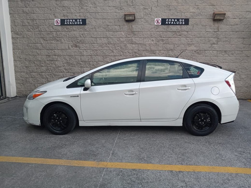 Imagen 2 de 15 de Toyota Prius 2015 1.8 Premium Sr Hibrido At
